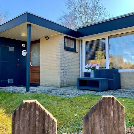 Sint Maartenszee Near Sandy *