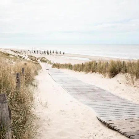 Sint Maartenszee Near Sandy Sint Maartensvlotbrug