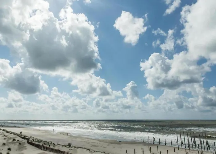 Сasa de vacaciones Sint Maartenszee Near Sandy