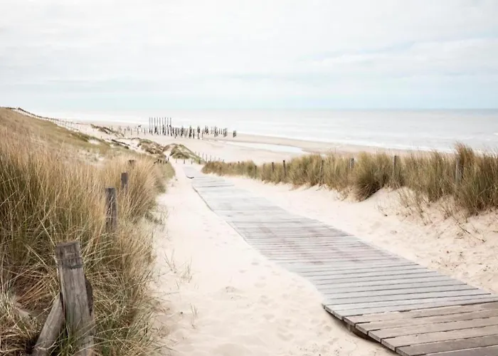 Sint Maartenszee Near Sandy Sint Maartensvlotbrug